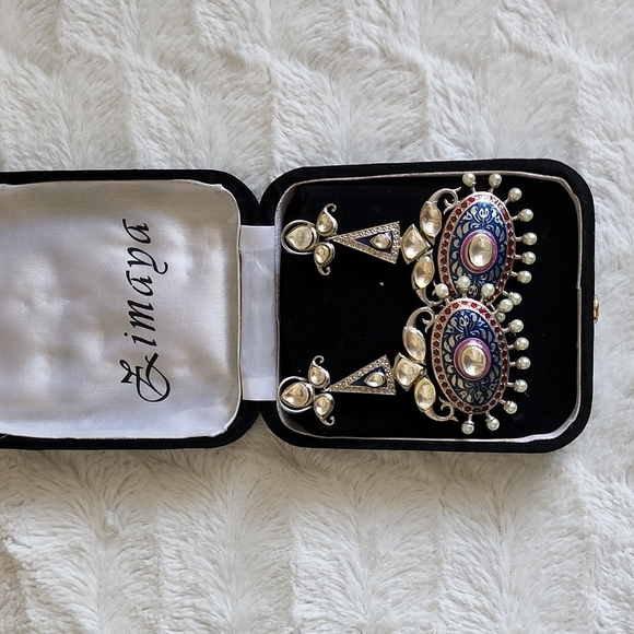 Stunning Pure Silver Earrings - Picture 1 of 6